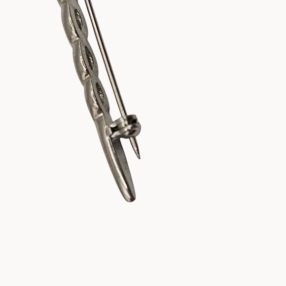 Silver-Tone Celtic Weave Scepter Point Amethyst Purple Rhinestone Brooch Pin - Picture 8 of 11